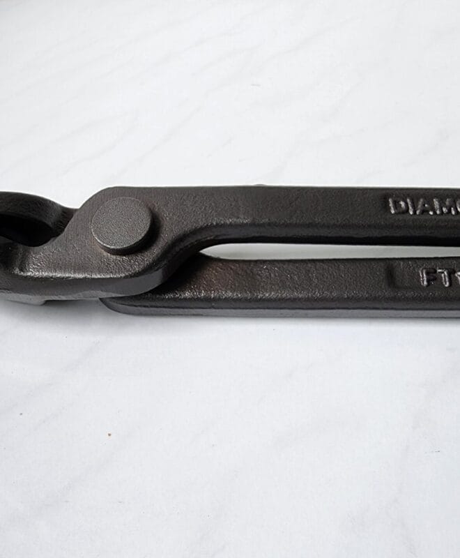 Tenaza de Forja Diamond 8MM
FT 15"