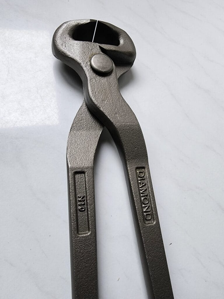 Tenaza Corta Clavos Diamond
N10 Nail Nipper Classic 10″